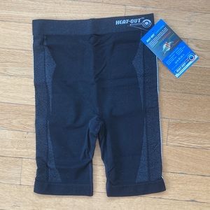 New! BiLT stay cool shorts, Size: Medium